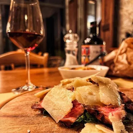 Podere Le Vigne 호텔 4*
